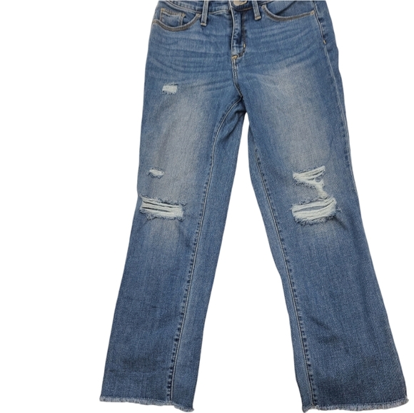 Universal Thread distressed mid rise straight leg jeans size 6 - Picture 2 of 9